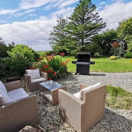 Villa Cosy, Coastal Retreat With A Large Garden Monreith Esterno foto